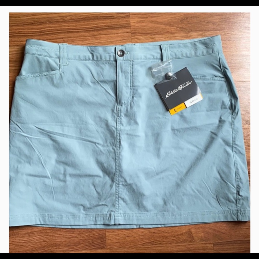 Eddie Bauer NWT Travex Flexion aqua skirt, size 14